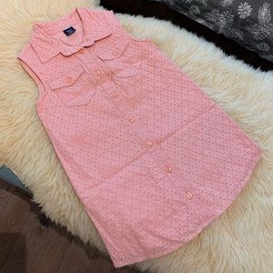 Gap soft pink sleeveless dress shirt with collar